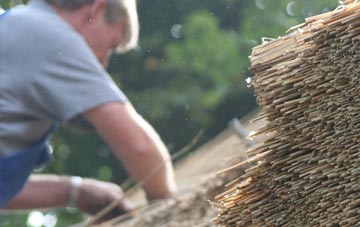 professional Dry Drayton thatchers